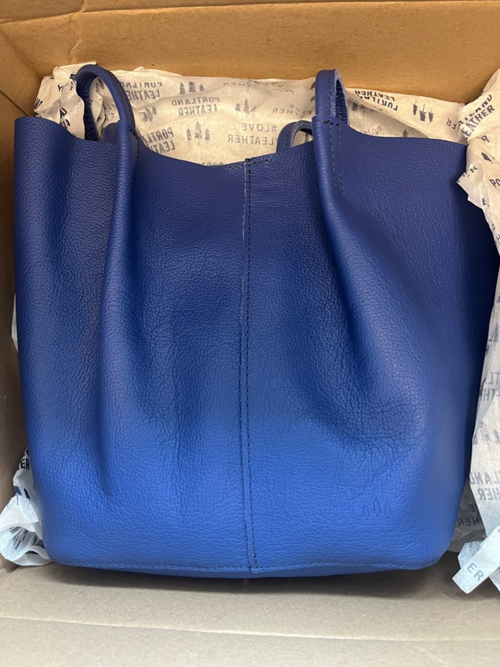 Portland Leather Molino Blue OS Devan Leather Shoulder Bag BNNU